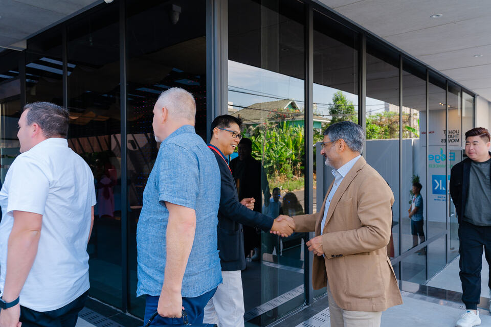 Lighthub opening