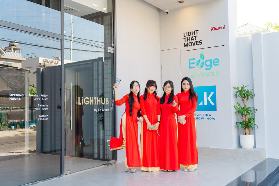 Lighthub opening