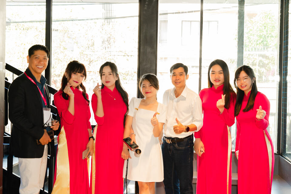 Lighthub opening