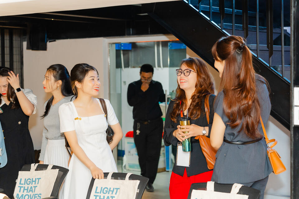 Lighthub opening